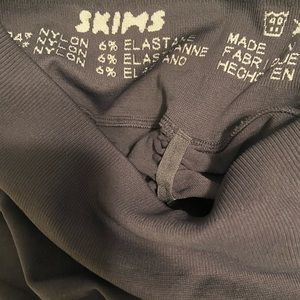 Skims Recycled Nylon Leggings